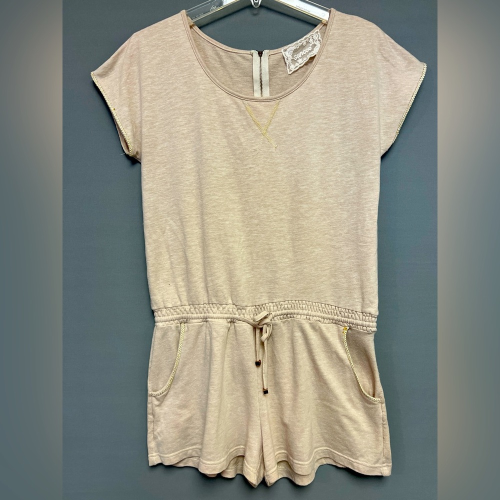 Adorable Suncoo Paris romper sz L (8,10).